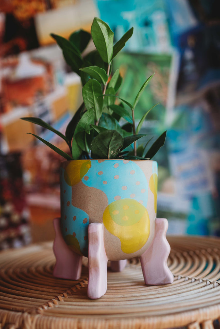 Clementine Footed Pot